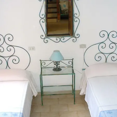 Villetta Lavinia * Villasimius